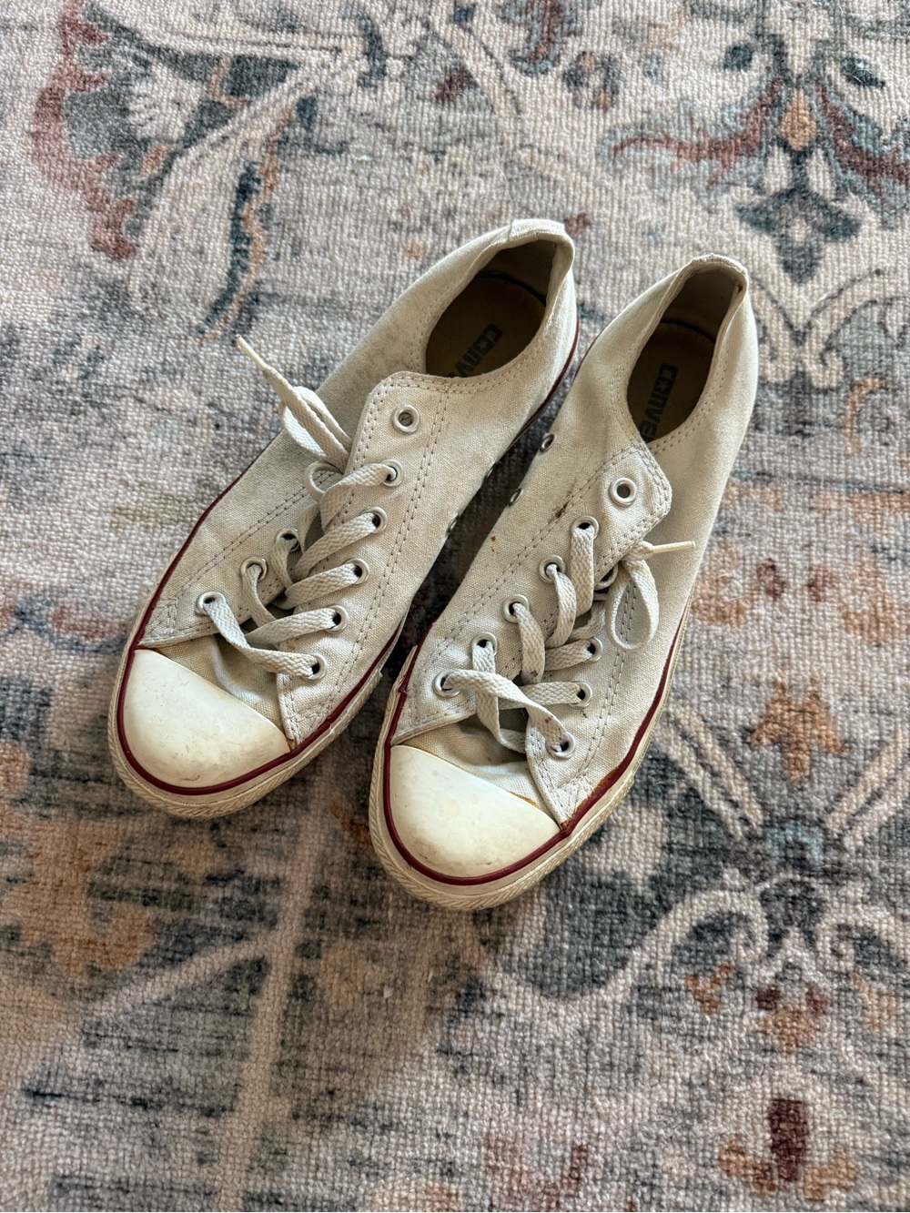 Canvas Low-Top Sneakers in Off-White with Red Trim